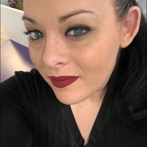 Meet your Posher, Nichole